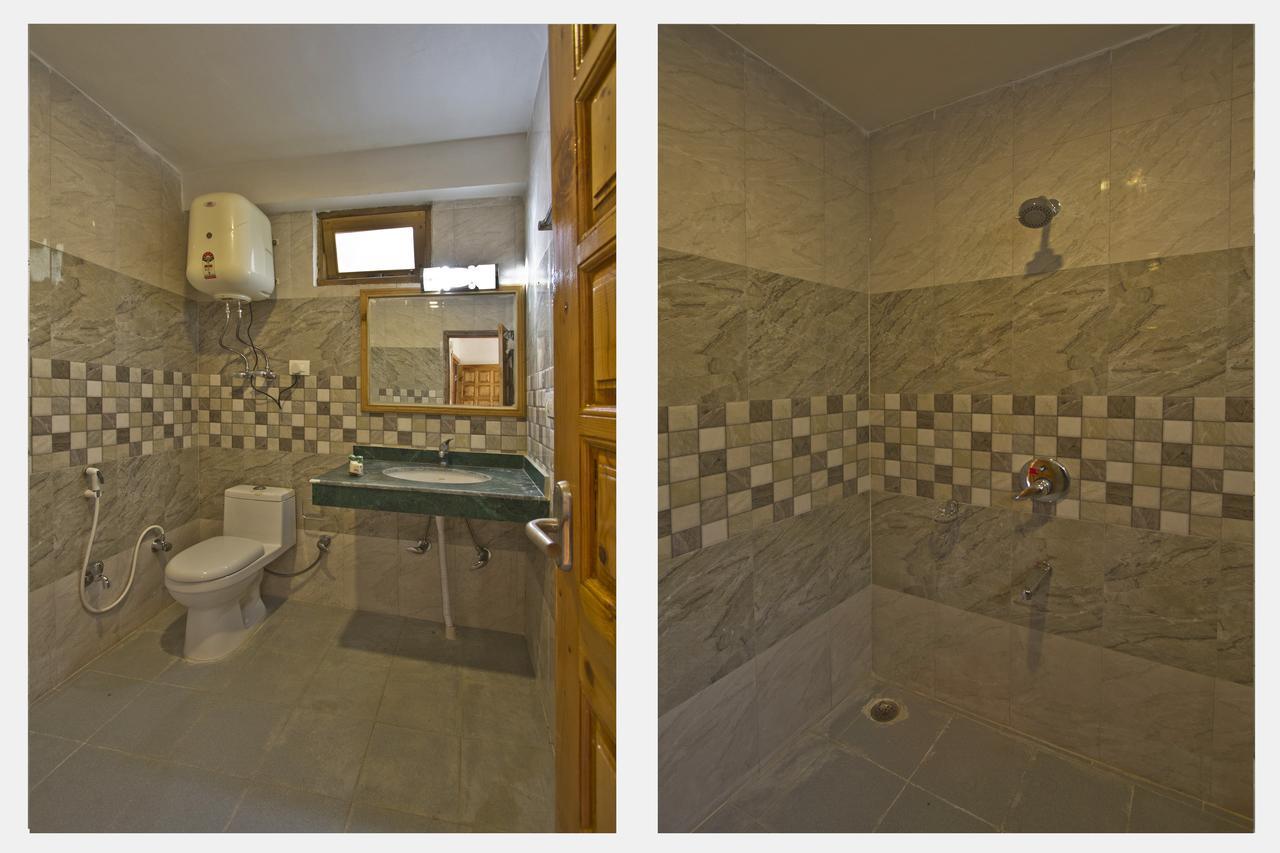 Oyo 8724 Vashisht Hotel Vashist Kültér fotó