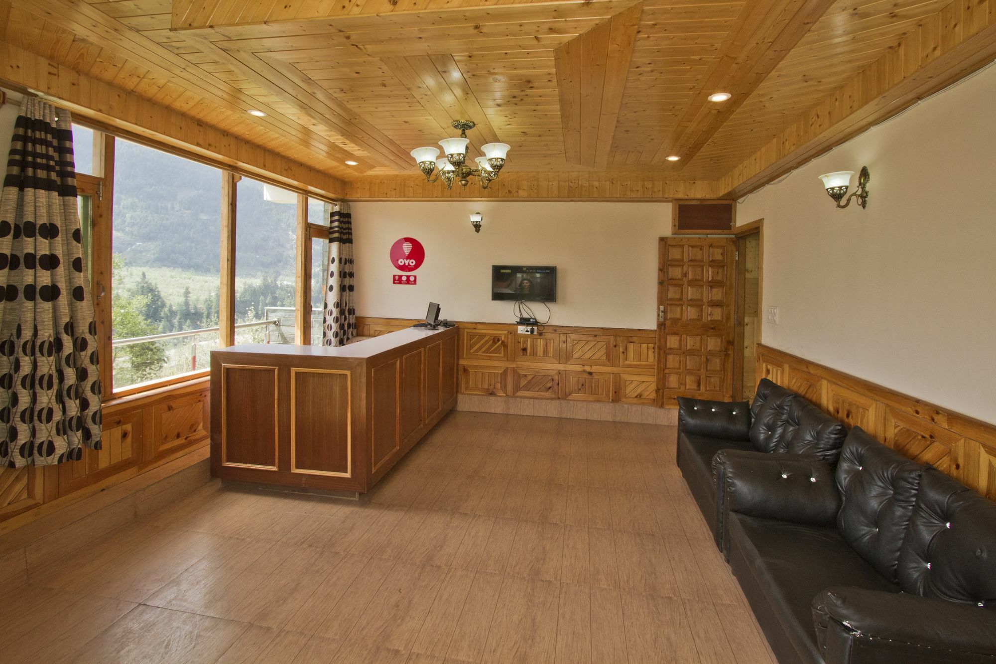 Oyo 8724 Vashisht Hotel Vashist Kültér fotó